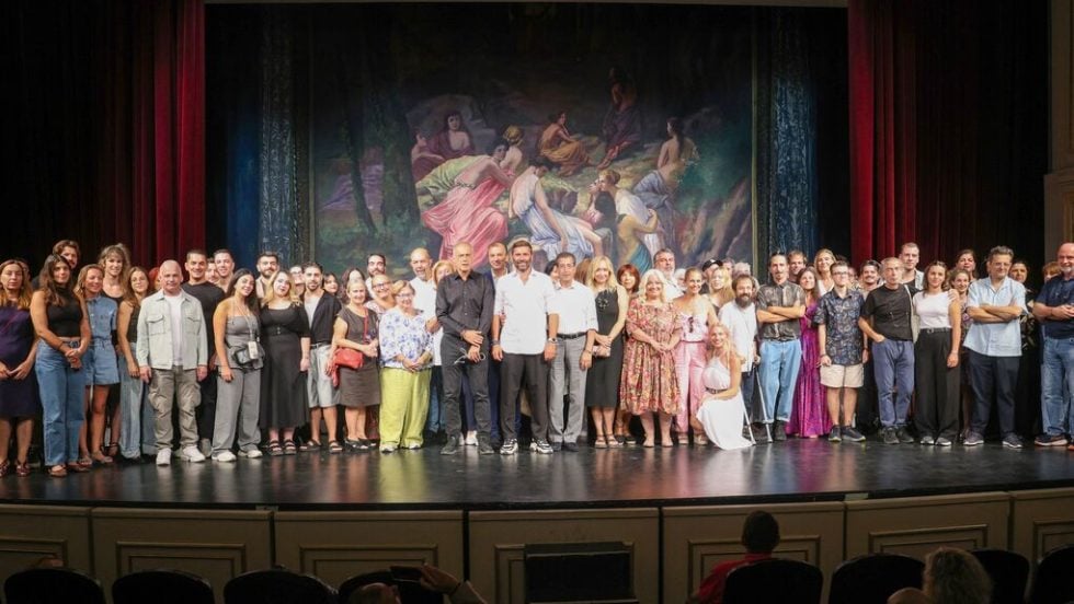 dimotiko theatro peiraia